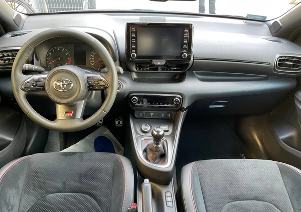 Toyota Yaris cena 159900 przebieg: 27866, rok produkcji 2020 z Stary Sącz małe 121